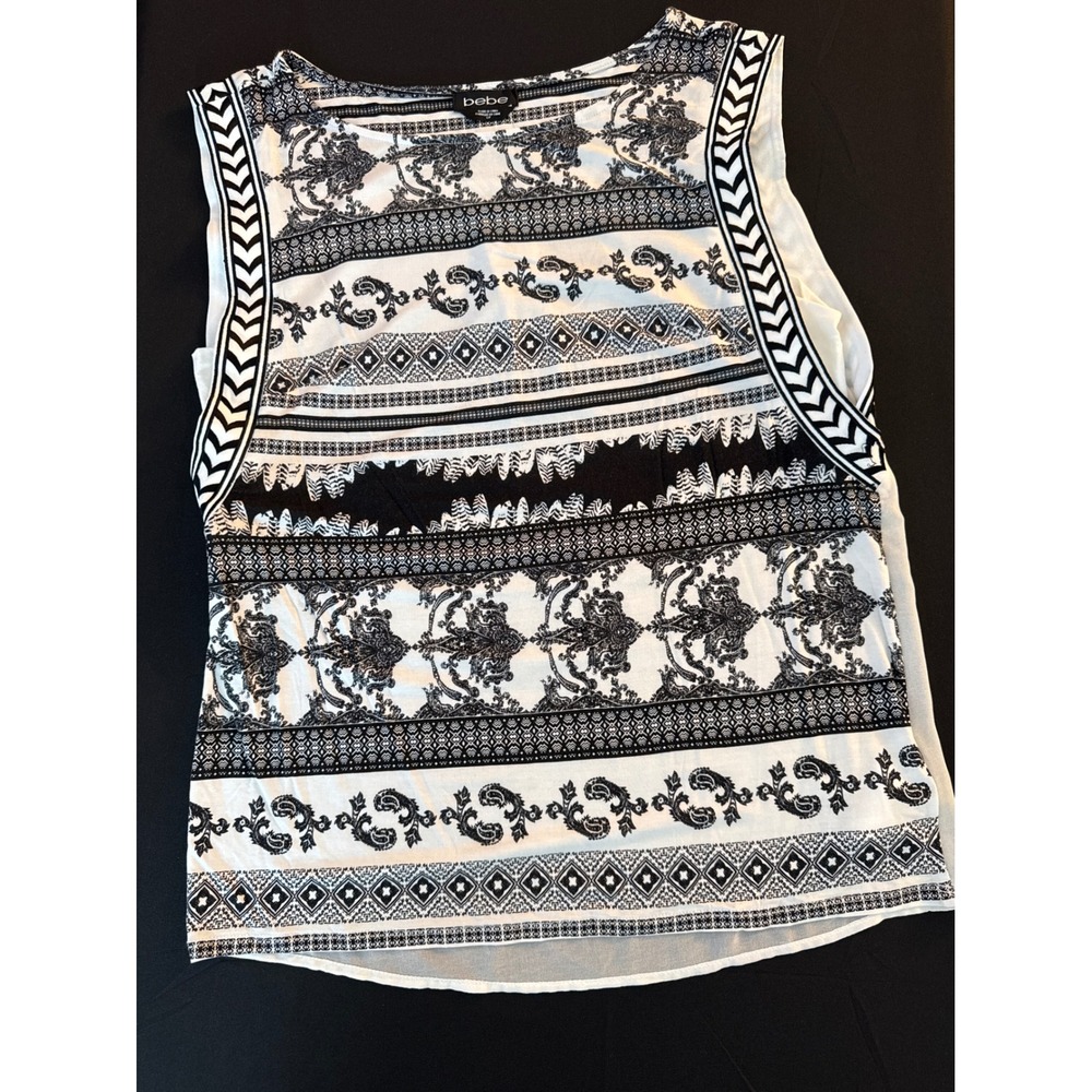 Bebe Womens Sleeveless Mixed Print Blouse Black White Paisley Chevron Small NEW
